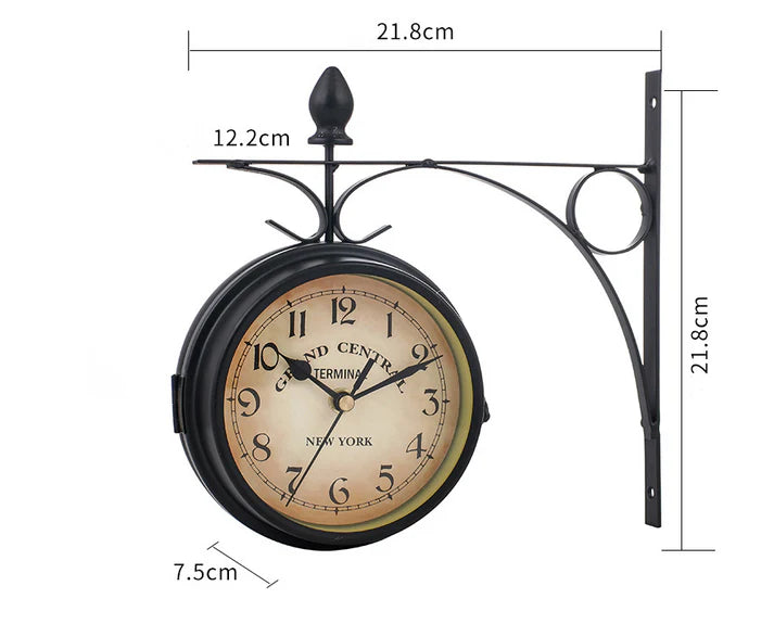 Beidseitige Wanduhr im Vintage Design