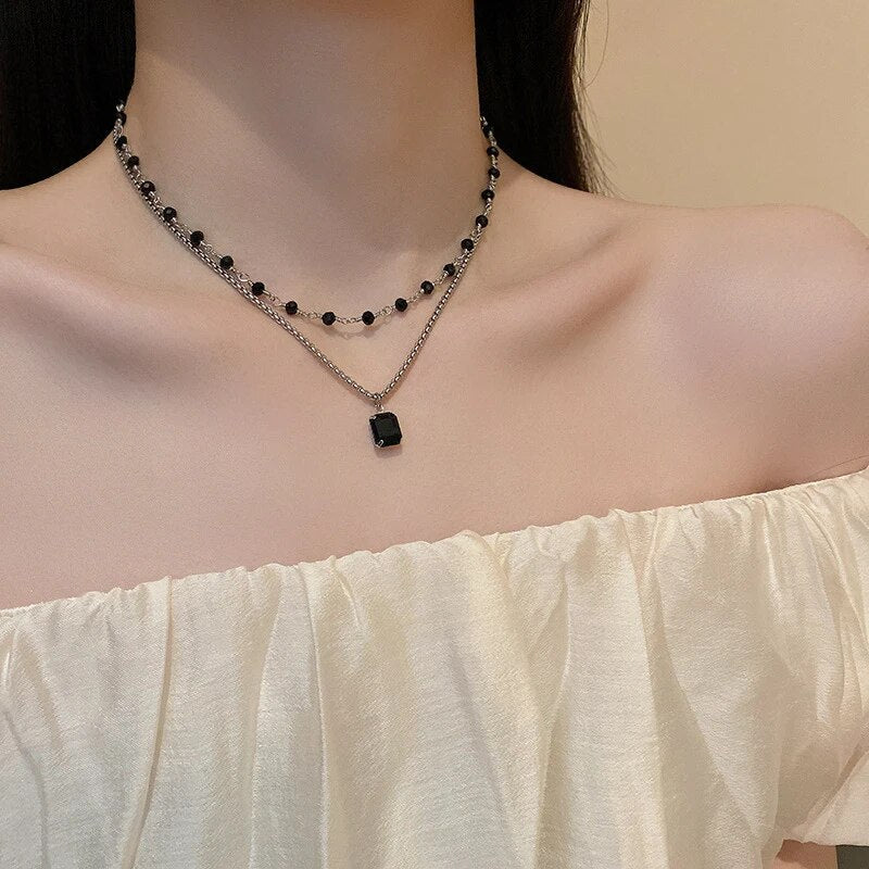 Double Collier en Argent avec Perles Noires