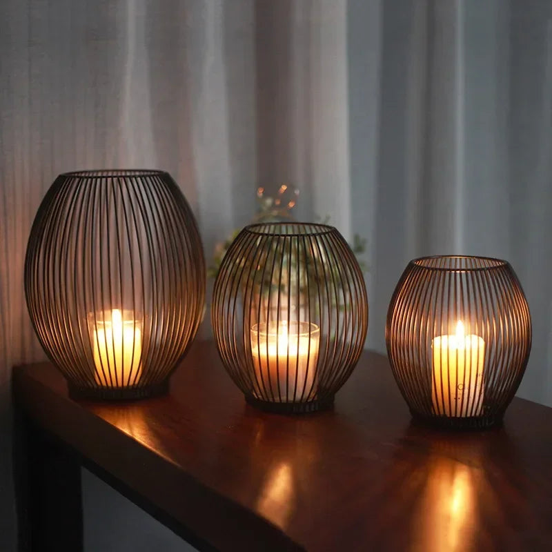 Ensemble moderne de chandeliers en métal | Ornement de table géométrique &amp; centre de table