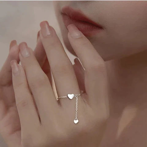 Bague Cœur Ajustable avec Pompon – Romantique &amp; Ludique